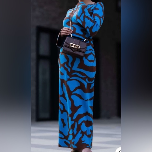 micas Dresses & Skirts - Contrast Pattern Round Neck Knit Maxi Dress